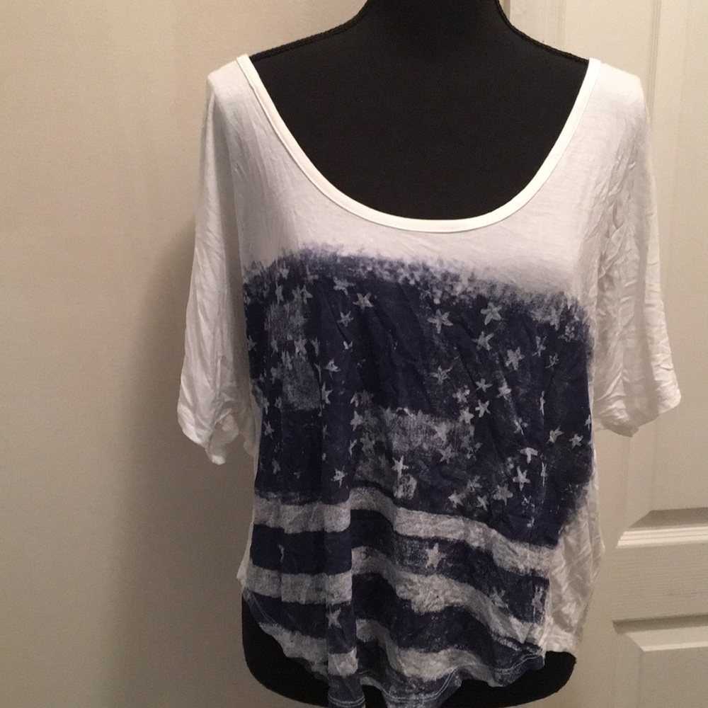 Flag distressed top